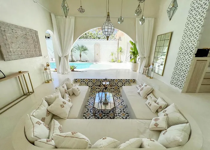 Casa Blanca Villa Canggu 